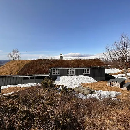 A Peaceful Mountain Retreat *