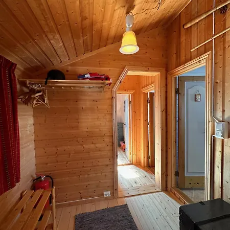 A Peaceful Mountain Retreat *