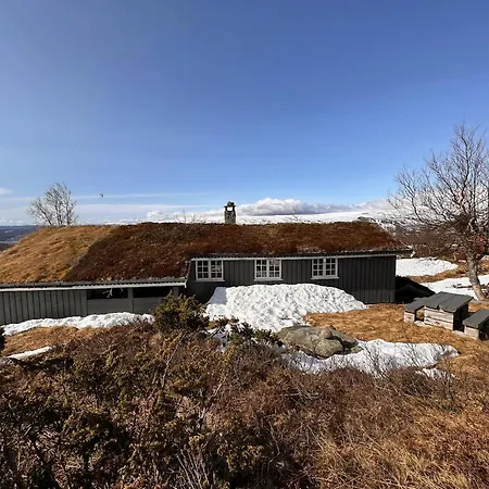 Tatil Evi A Peaceful Mountain Retreat